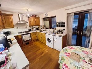 Kitchen- click for photo gallery
